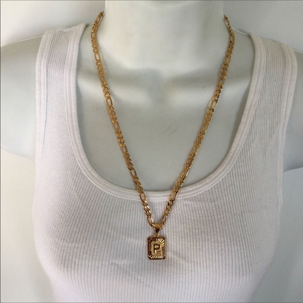 18k Gold Plated Letters pendant w. chain - Picture 2 of 7